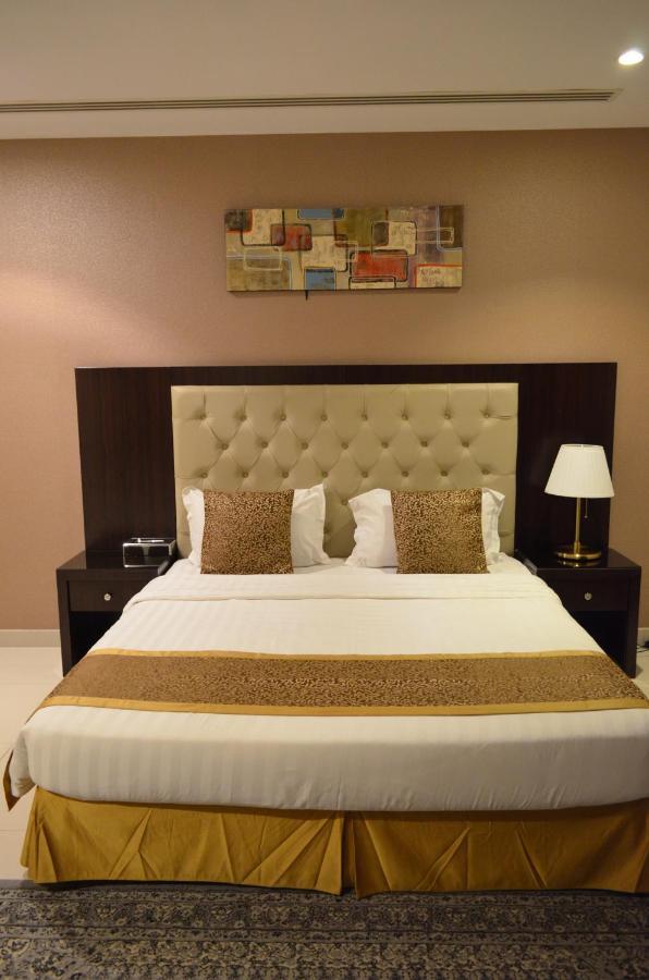 Open Hotel Alolaya Ал Хубар Екстериор снимка