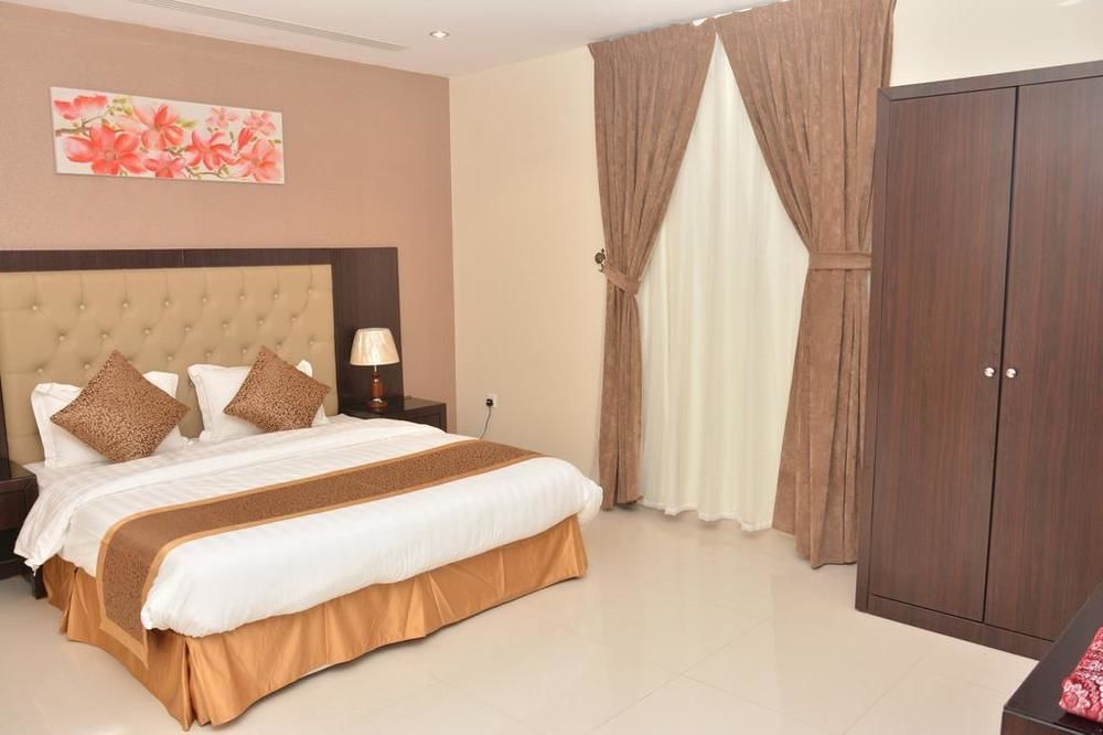 Open Hotel Alolaya Ал Хубар Екстериор снимка