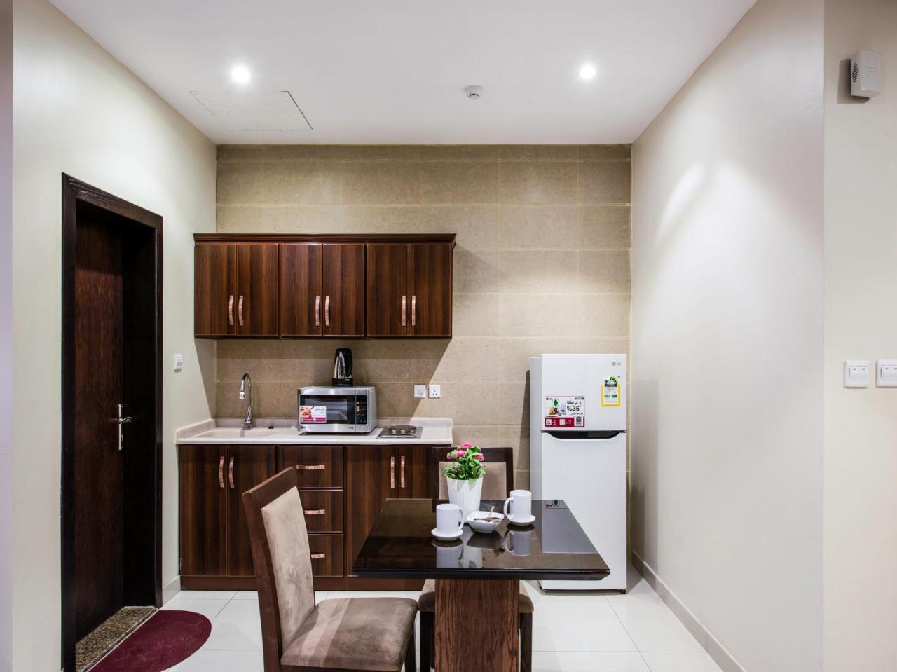 Open Hotel Alolaya Ал Хубар Екстериор снимка